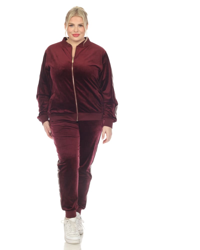 Front of a model wearing a size 3X Plus Size 2-Piece Velour with Faux Leather Stripe in Burgundy by White Mark. | dia_product_style_image_id:320062